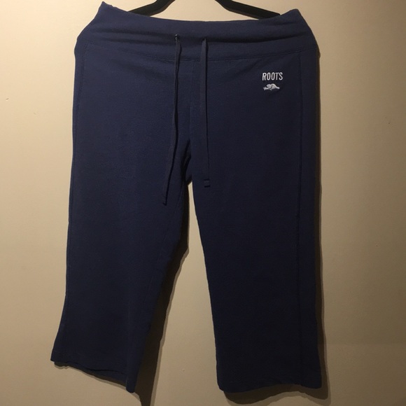 Roots blue mid length active pants. - Picture 1 of 11